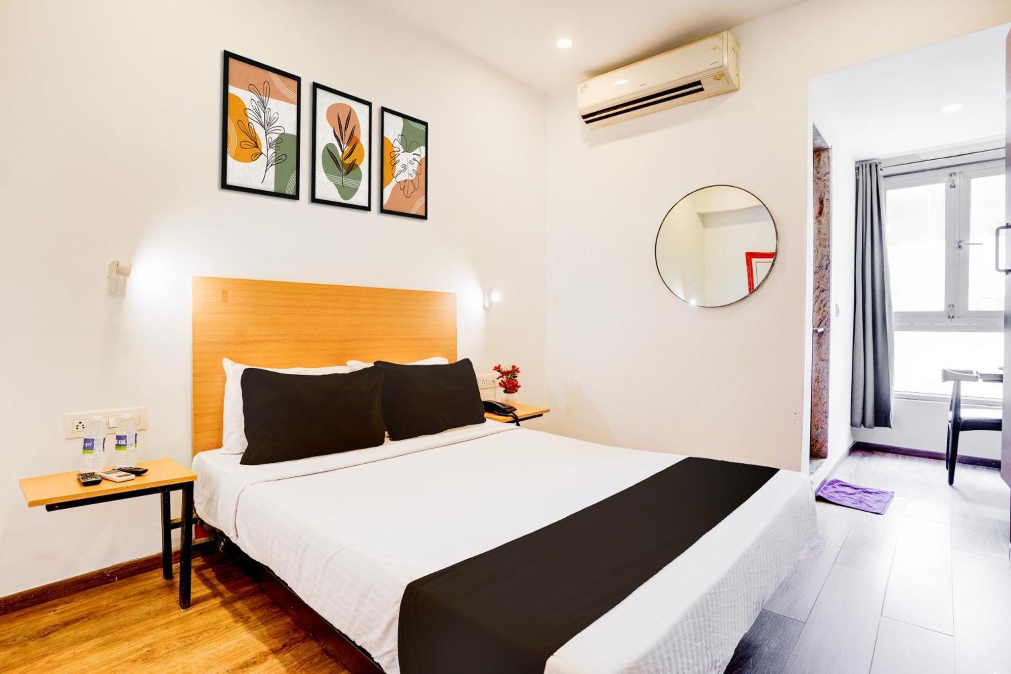 Hotel Super Townhouse Khar The Unicontinental à Bombay Extérieur photo